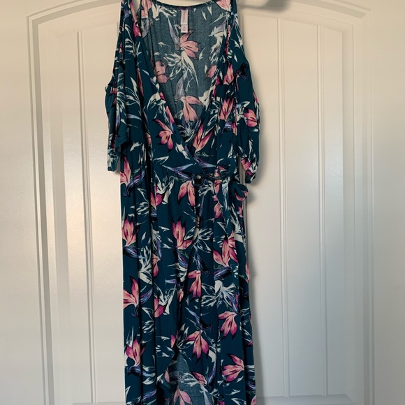 Xhiliration Blue Floral Women’s Dress - Picture 2 of 3